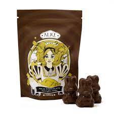 Alice Mushroom Milk Chocolate Bunnies (2500mg Golden Teacher)