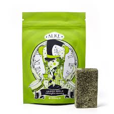 Alice Green Apple Gummy (1g Golden Teacher)